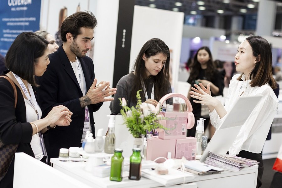 In-person events bounce back: exhibitors numbers rise 4 percent for Cosmoprof 2024
